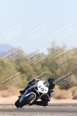 media/Nov-02-2025-CVMA (Sun) [[337aff29ab]]/Race 8-Formula Lightweight Twins Shootout/